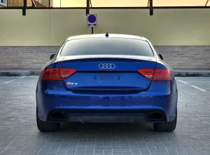 2011 اودي ار اس ٥