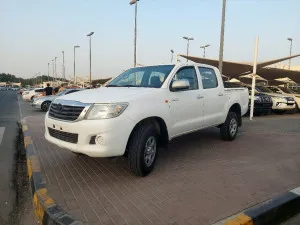 2013 تويوتا هايلوكس in dubai