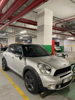 2012 Mini Countryman in dubai