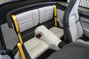 2025 Porsche 911 Carrera