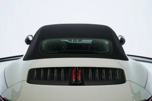 2025 Porsche 911 Carrera