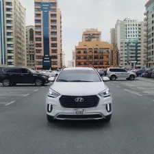 2017 هيونداي سانتا في