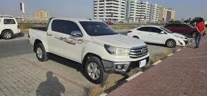 2016 Toyota Hilux in dubai