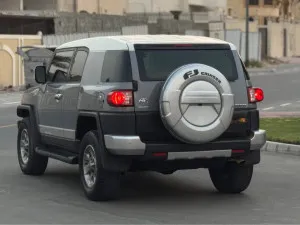 2013 تويوتا أف جي كروزر