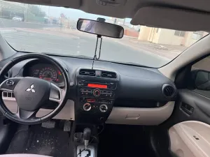 2014 ميتسوبيشي آتراج