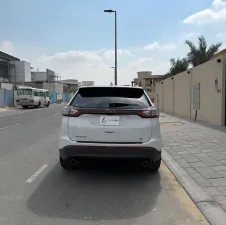 2016 فورد ايدج