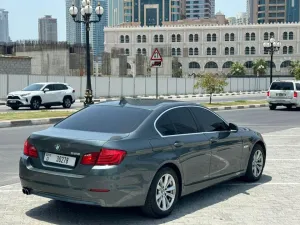 2012 بي أم دابليو الفئة - 5 