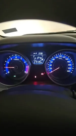 2015 هيونداي النترا