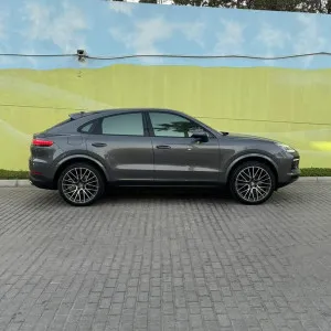 2020 Porsche Cayenne Coupe