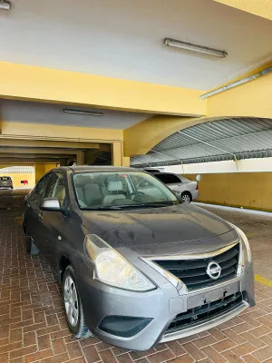 2017 نيسان صني in dubai