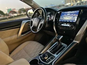 2019 Mitsubishi Montero