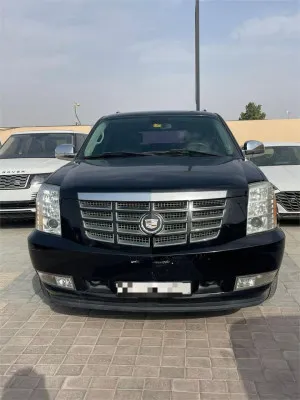 2007 Cadillac Escalade in dubai