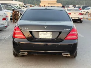 2012 مرسيدس-بنز الفئة - S