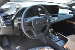 2023 Lexus ES