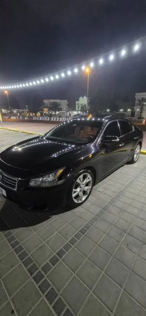 2012 Nissan Maxima in dubai