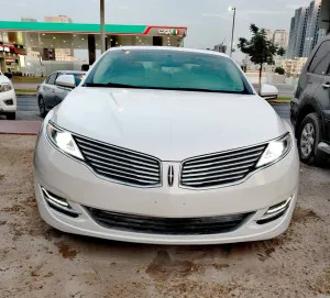 2016 لينكولن ام كي زد in dubai