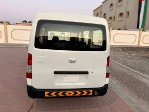 2016 دايهاتسو شاراد