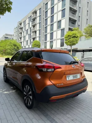 2020 Nissan KICKS