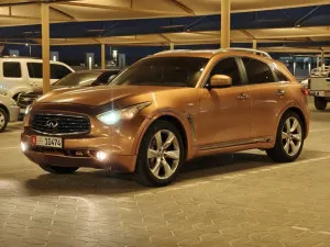 2010 Infiniti FX50 in dubai