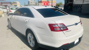 2015 Ford Taurus