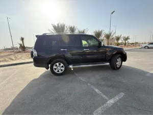 2008 ميتسوبيشي باجيرو