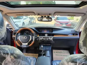 2015 Lexus ES