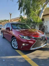 2015 Lexus ES