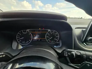 2022 نيسان روج