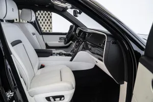 2024 Rolls Royce Cullinan