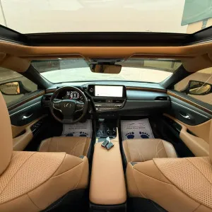 2023 Lexus ES