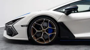 2024 Lamborghini Revuelto