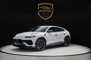 2024 Lamborghini URUS in dubai