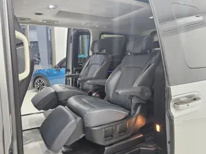 2022 Hyundai Staria