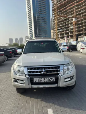 2017 Mitsubishi Pajero in dubai