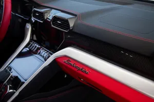 2020 Lamborghini URUS