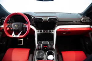 2020 Lamborghini URUS