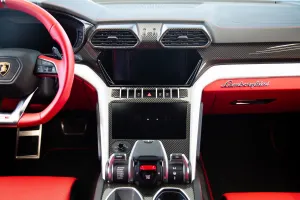 2020 Lamborghini URUS