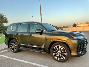 2023 Lexus LX600 in dubai