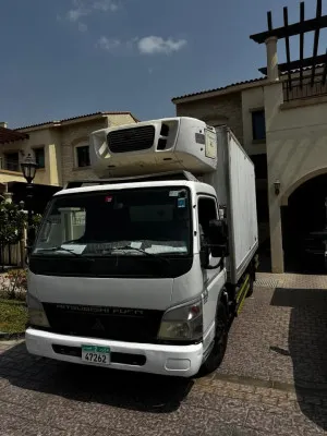 2013 Mitsubishi Canter in dubai