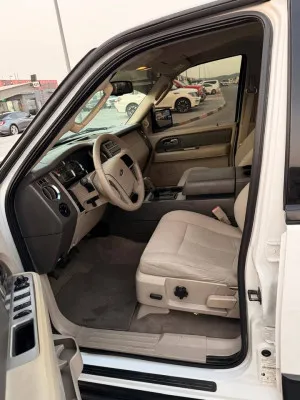 2013 فورد اكبيديشن