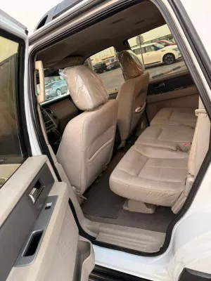 2013 فورد اكبيديشن