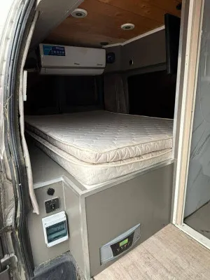 2002 GMC Savana