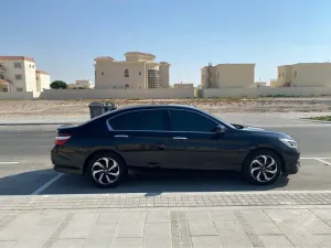 2017 هوندا أكورد