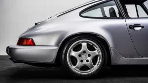 1992 بورش 911 كاريرا