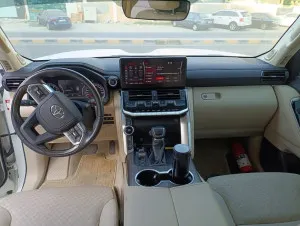 2023 Toyota Land Cruiser