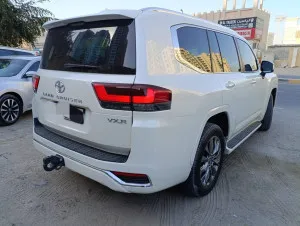 2023 Toyota Land Cruiser