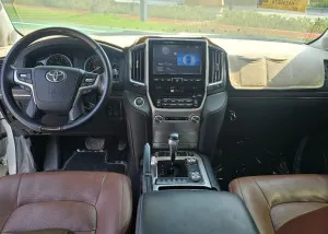 2021 Toyota Land Cruiser