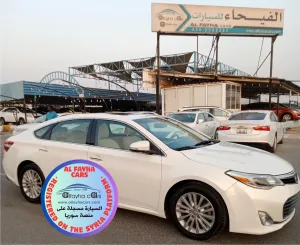 2014 Toyota Avalon in dubai