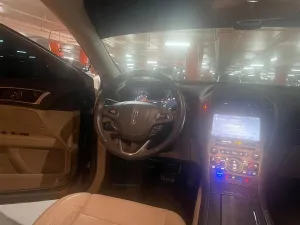 2020 Lincoln MKZ