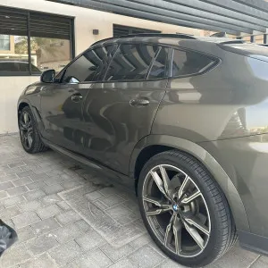 2020 BMW X6